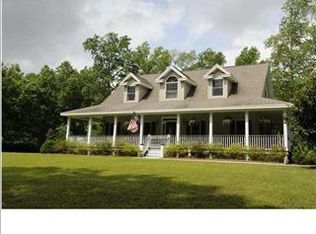 203 Hitching Post Ln, Summerville, SC 29483