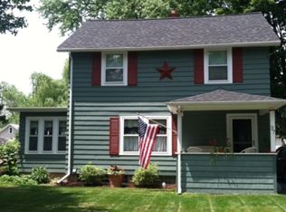 37 N Willow St, East Aurora, NY 14052