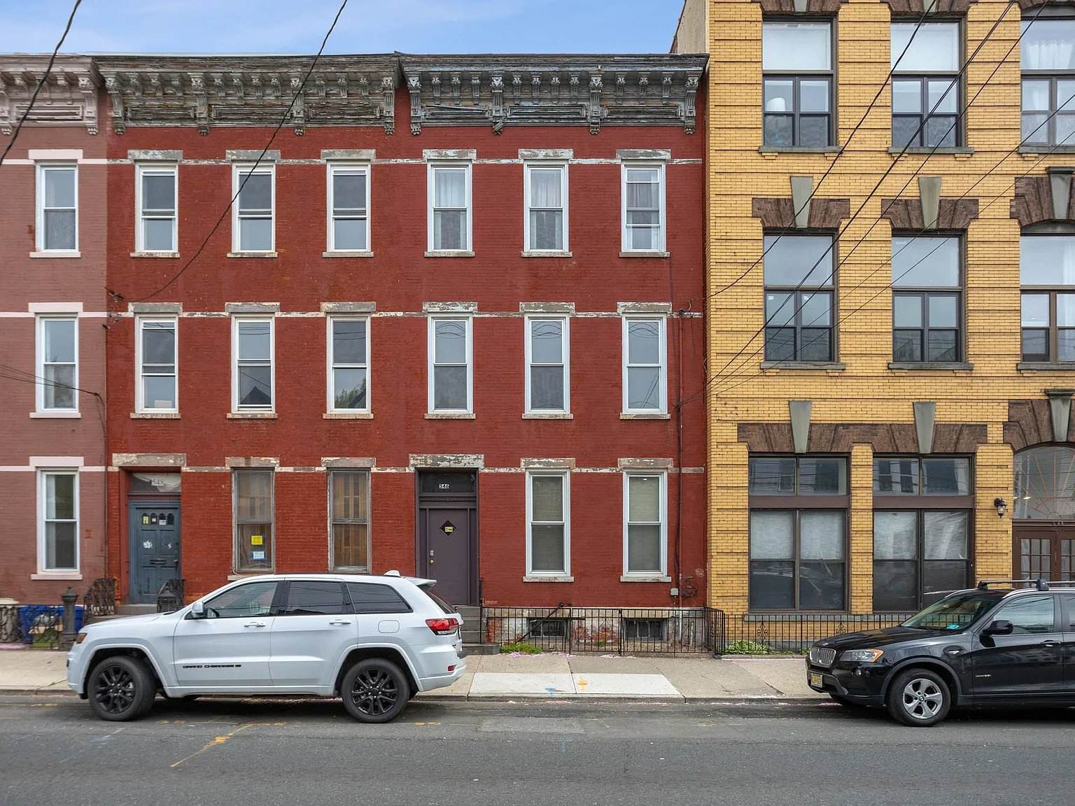 1 bed, 1.0 bath, $2,100 — Photo 1