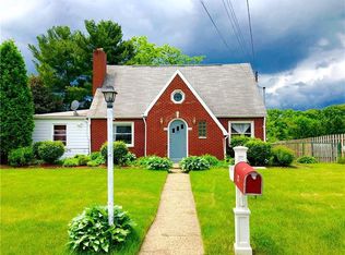 37 Longvue Cir, Ambridge, PA 15003