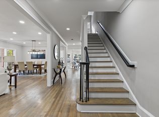 1516 Barrington Ct NW, Atlanta, GA 30327