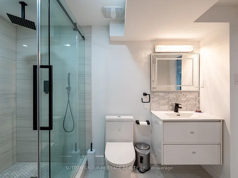 1059 Riverview Cres #BASEMENT — Photo 15