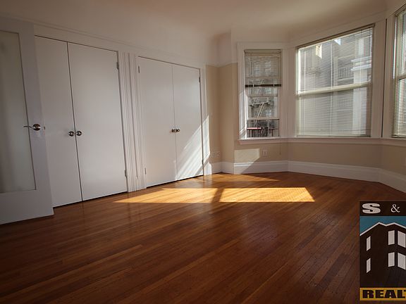 4th image of 1044 Pine St APT 9