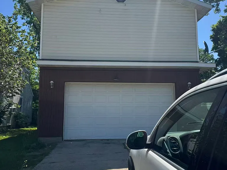 6100 Pollard Ave — Photo 2