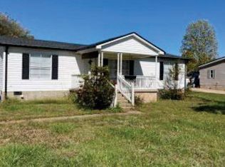 202 Fountain Head Rd, Portland, TN 37148