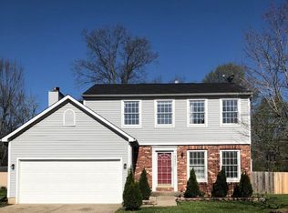 6620 Brook Bend Way, Louisville, KY 40229