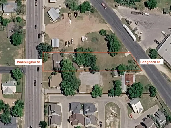 603 S Washington St, Fredericksburg, TX 78624