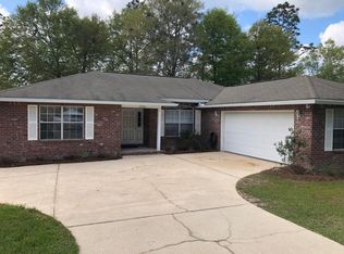 1756 N Pearl St, Crestview, FL 32536