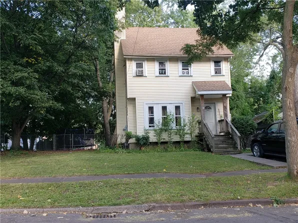 18 3rd St, Rochester, NY 14605