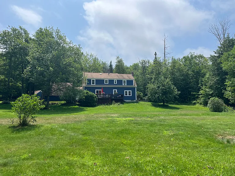 18 Chalk Pond Rd — Photo 9