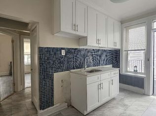 23-79 Crescent St #1A, Astoria, NY 11105