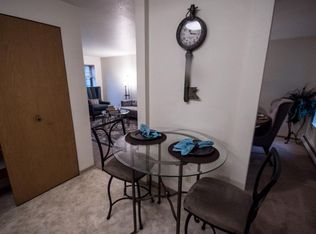 634 Wainwright Rd, Fairbanks, AK 99701