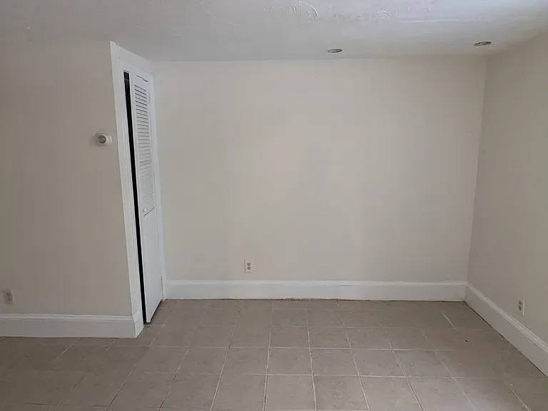 15 Egerton Rd #1 — Photo 18