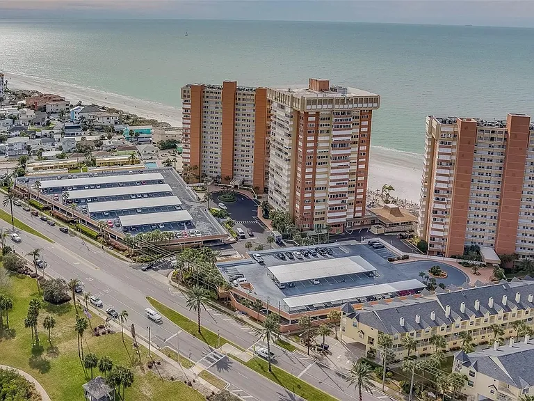 17920 Gulf Blvd #1606 — Photo 8