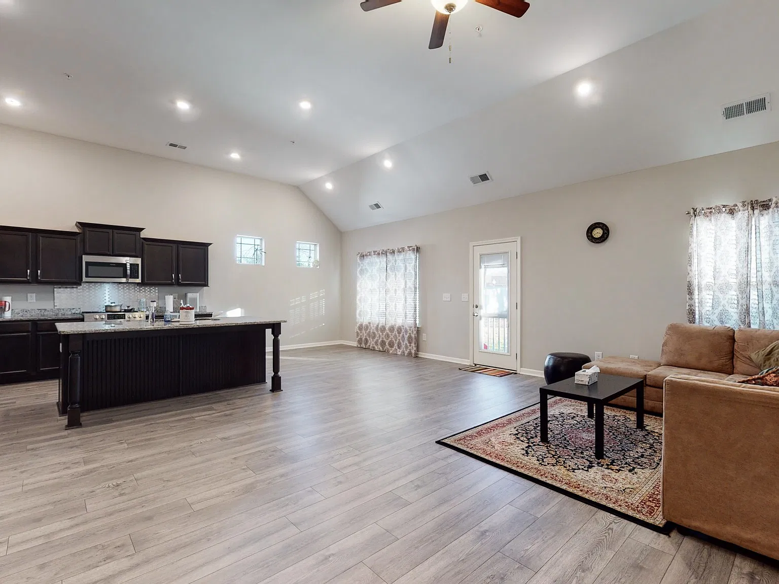 317 Edgefield Ct - 1 — Photo 2