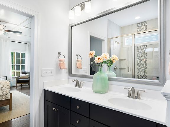 The Camden Ramsgate Homesite 15 45 Ramsgate Drive Dual Vanity