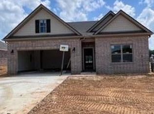 32 Banks Blvd, Byhalia, MS 38611