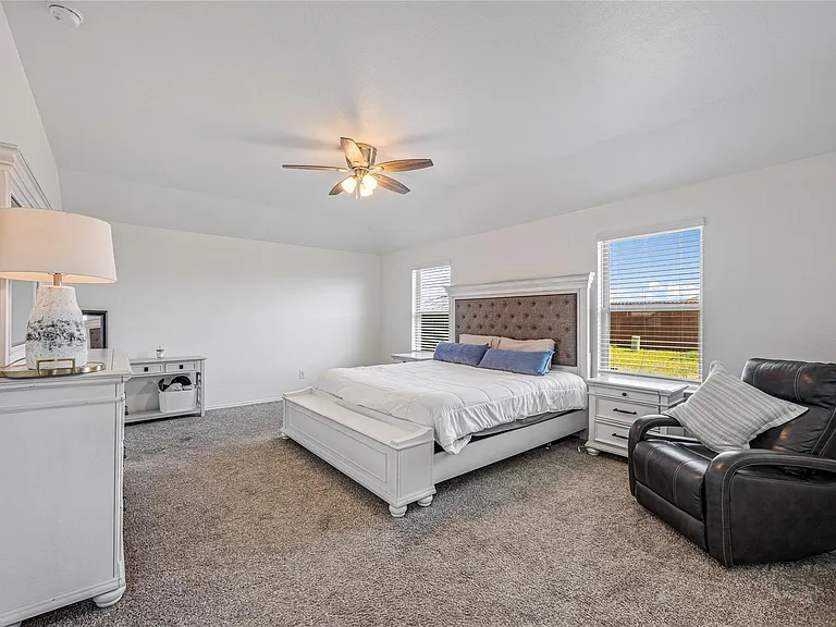 22627 Petrizzi Ln — Photo 13
