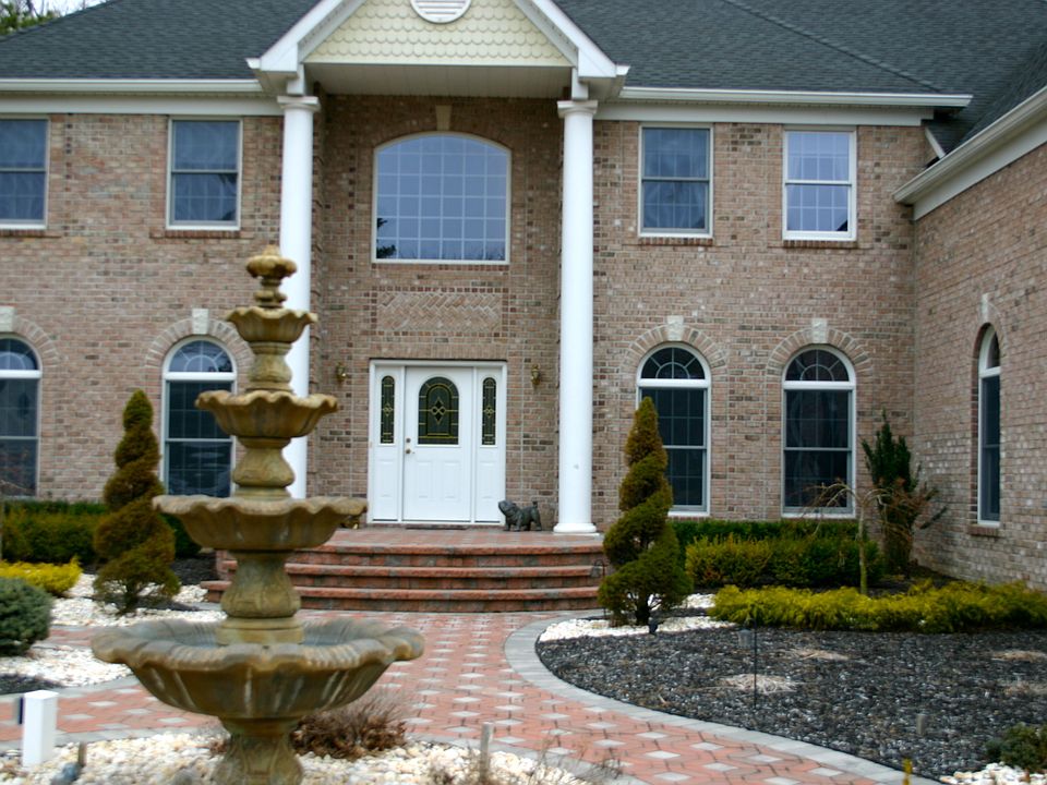 Custom Paver walkways