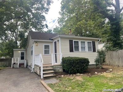 188 Lynbrook Drive, Mastic Beach, NY, 11951