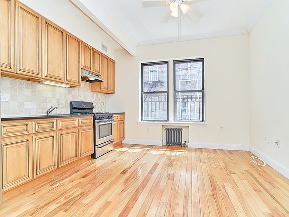 3rd image of 560 W 144th St #45A