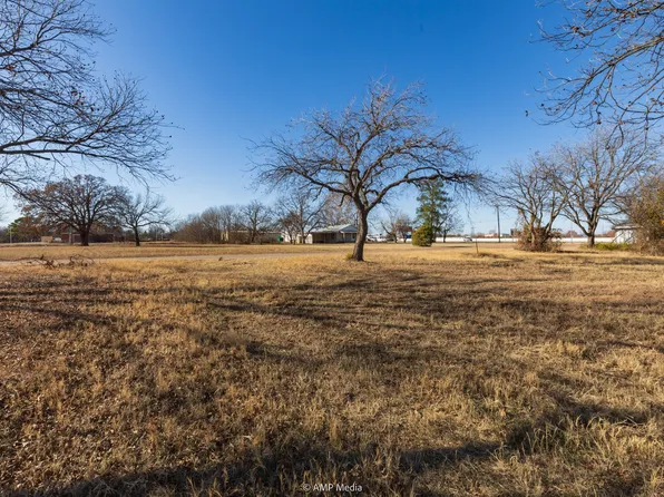 309 S Access Rd, Clyde, TX 79510