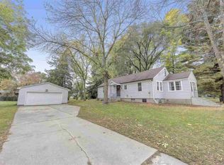 2511 W Point Rd, Green Bay, WI 54304