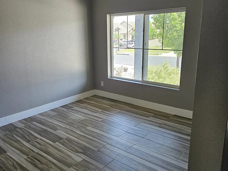 3438 Mountainwood Ln — Photo 3
