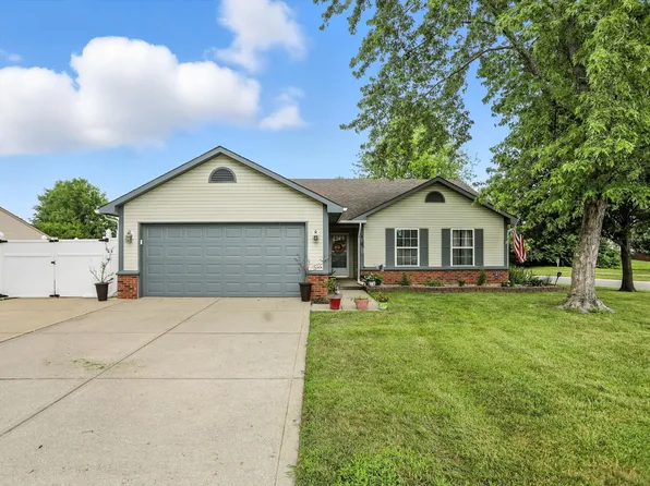 435 Driftwood Ct, Franklin, IN 46131