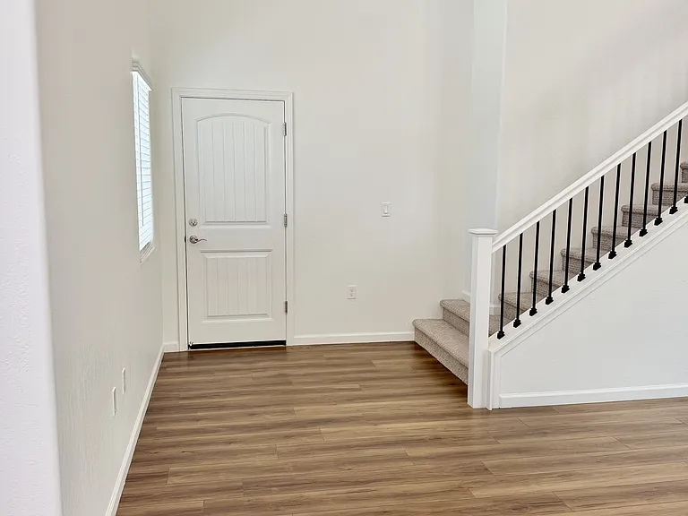 1473 Concord Way — Photo 10