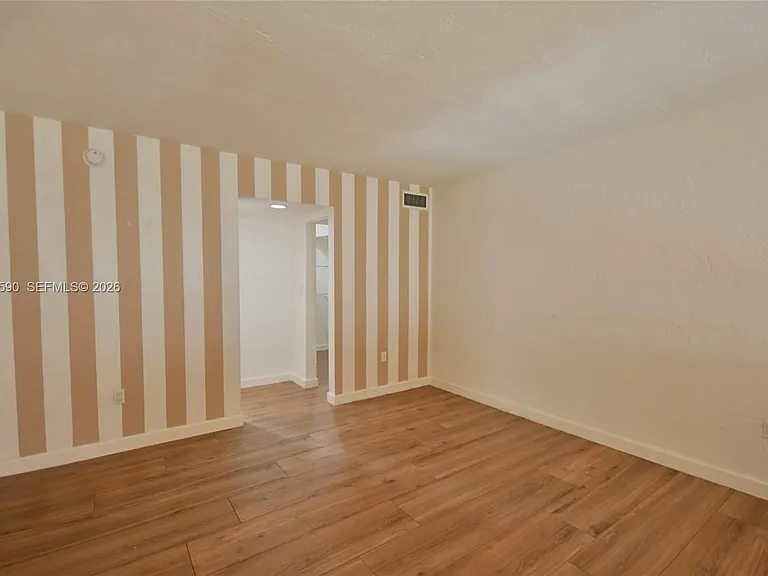 6884 N Kendall Dr #C401 — Photo 38