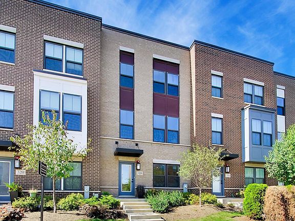 3rd image of 318 S Elm St #318