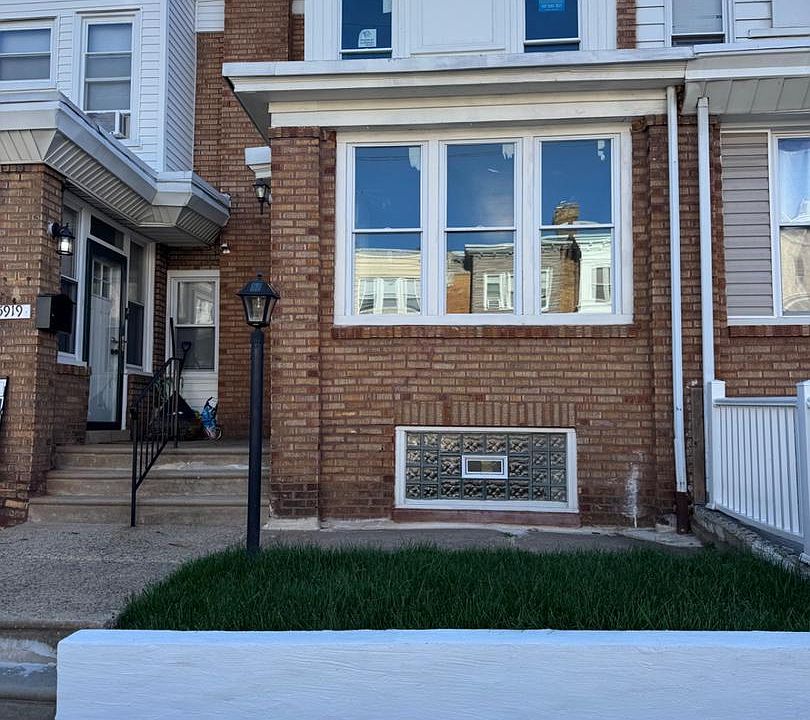 1st image of 5917 N 21st St