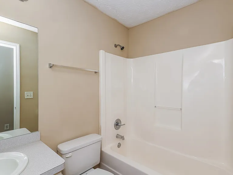 252 Prescott Ct — Photo 17