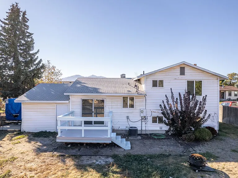 6585 S 5135 W — Photo 18