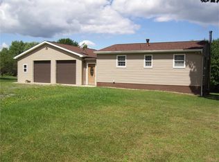 480 Edgewood Rd, Beaver Falls, PA 15010