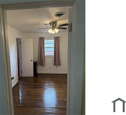 520 Summerville St — Photo 7