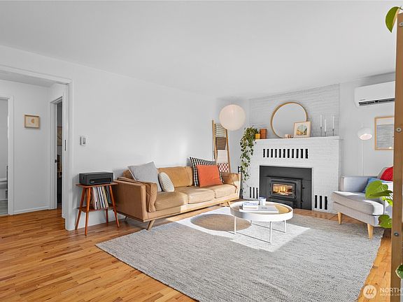 4th image of 1115 9th Avenue NW