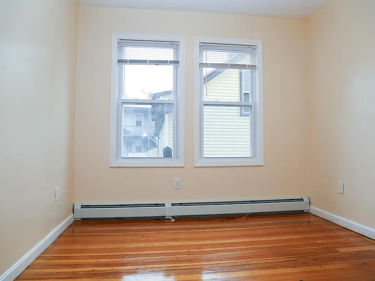 54 Bennett St #3 — Photo 13