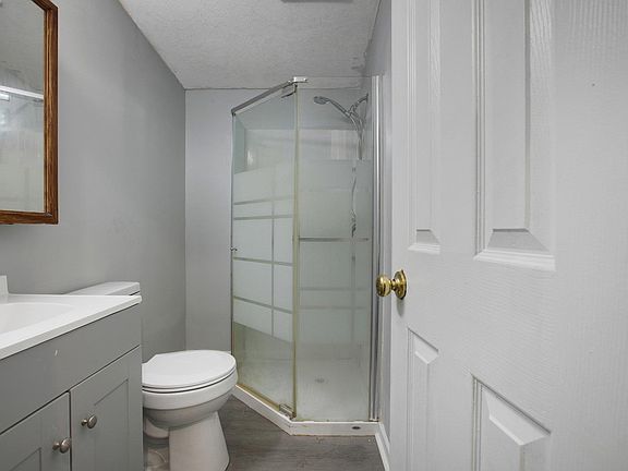 4th image of 57553 Oakside Ave