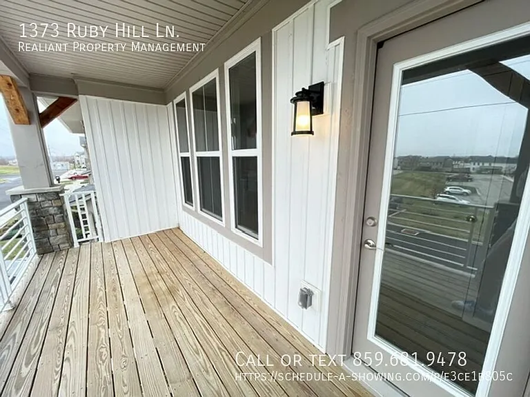 1373 Rubyhill Ln — Photo 13