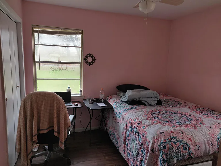 4413 Hanover Dr — Photo 4