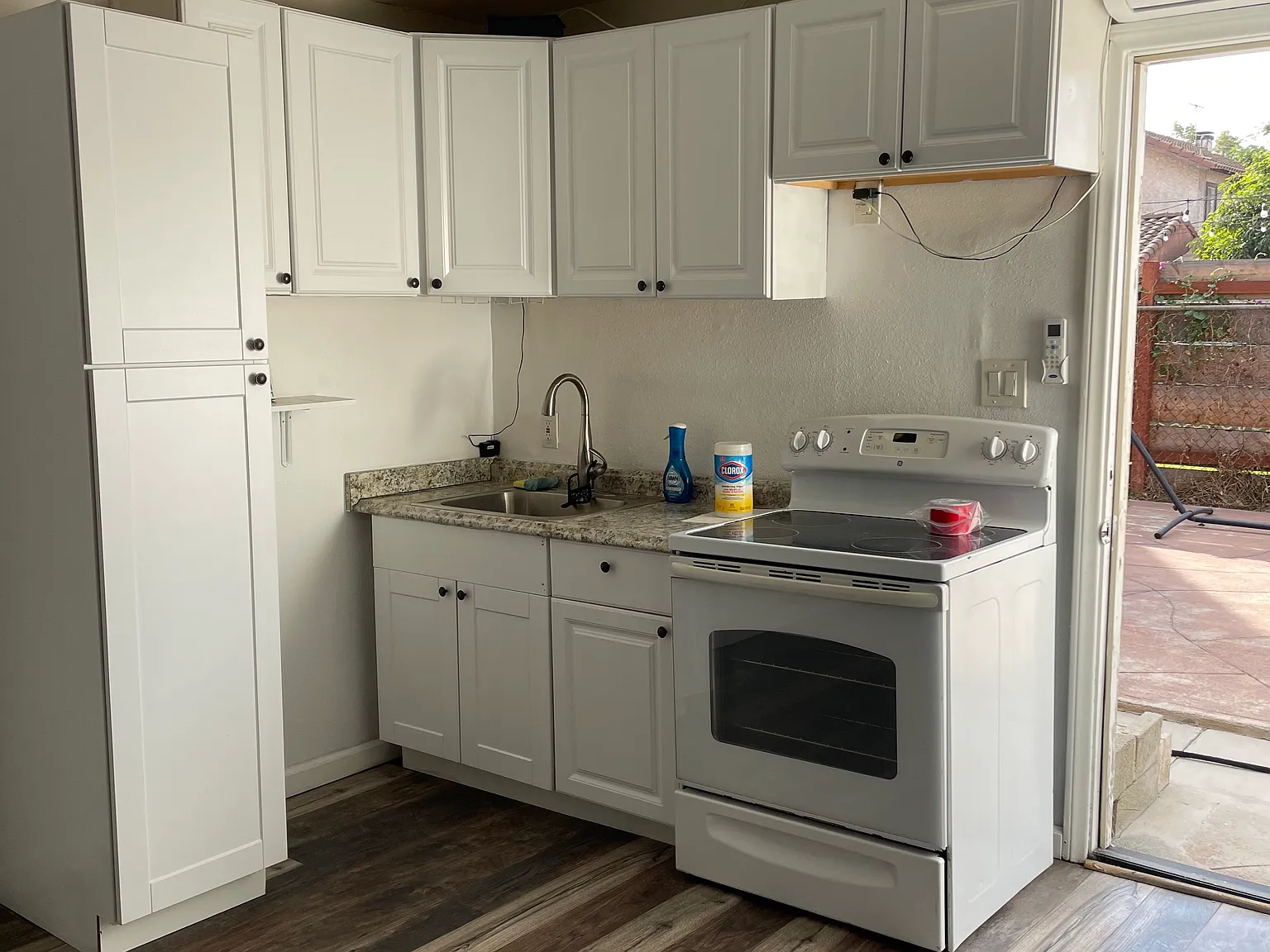 Studio, 230 sqft, $1,700 — Photo 2