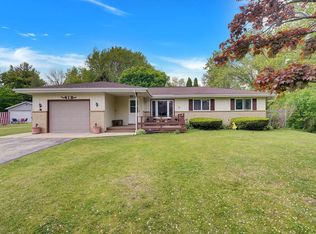 412 S Stuart Rd, Racine, WI 53406