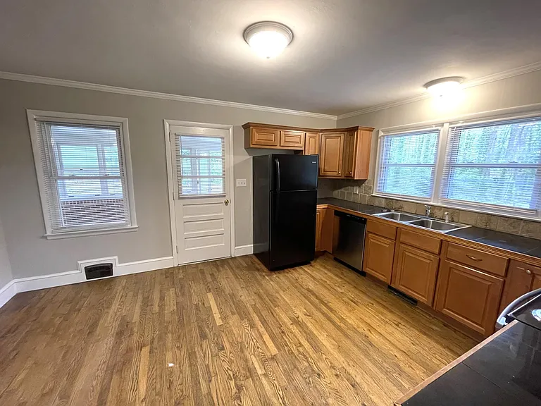 1605 Cherokee Rd — Photo 16