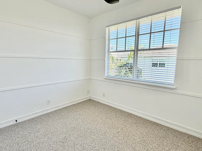 810 3rd Ave N #78 — Photo 62