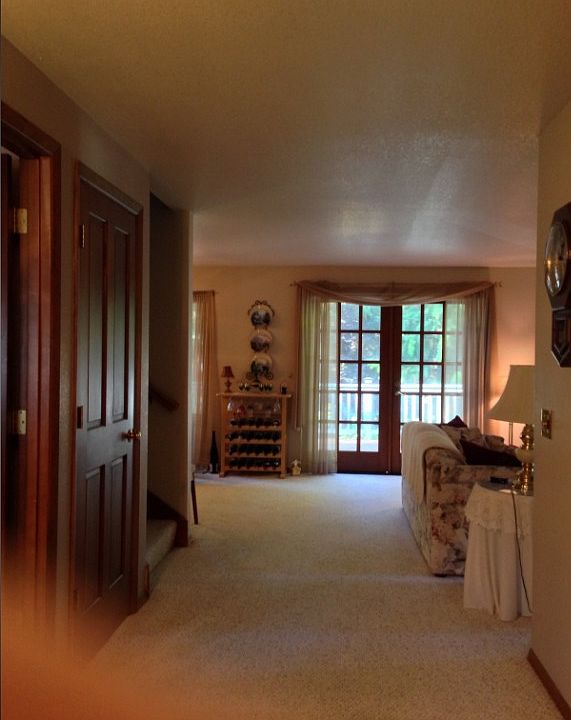 1st image of 18222 Woodbine Dr