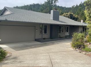 496 Oak Brook Ct, Santa Rosa, CA 95409