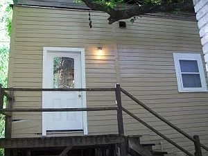 1410 Wentworth St — Photo 10