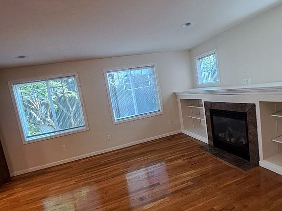 2nd image of 8738 Phinney Ave N #A